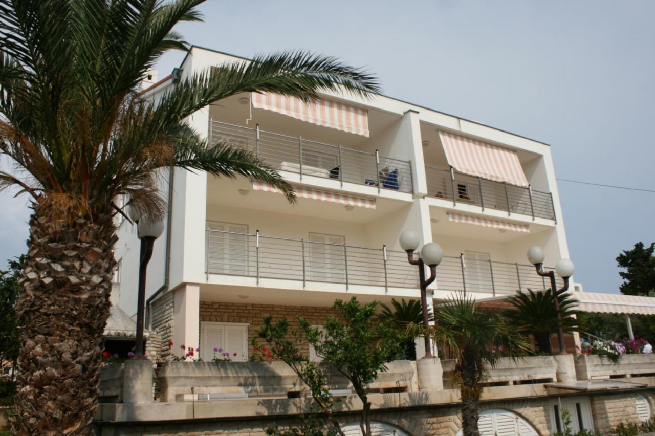 Apartments With A Parking Space Novalja, Pag - 6398 Extérieur photo