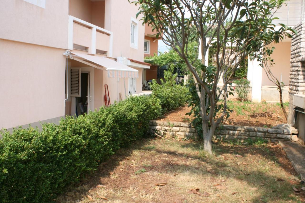 Apartments With A Parking Space Novalja, Pag - 6398 Extérieur photo
