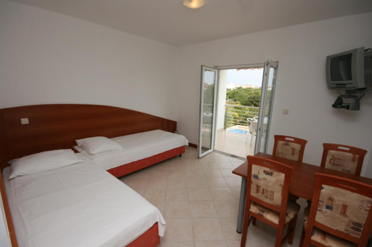 Apartments With A Parking Space Novalja, Pag - 6398 Extérieur photo